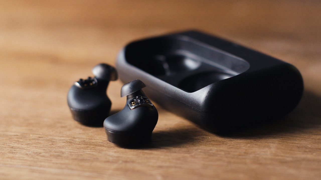 bragi dash earbuds